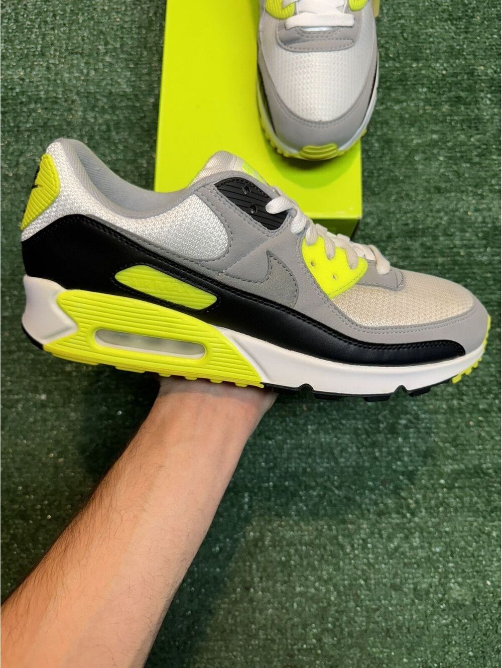 Nike Air Max 90 OG Volt Size 11.5